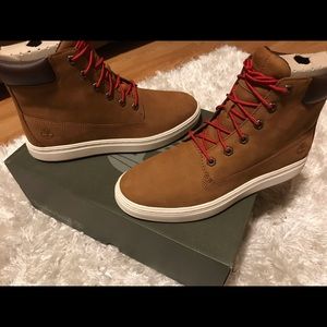 Ladies Timberland boots size 9